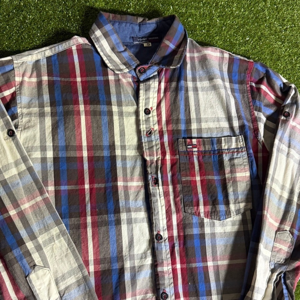 Tommy Hilfiger Mens Plaid Button Down Shirt Red Blue White Roll Tab Sleeve Small - Picture 4 of 8